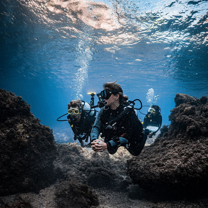 Perché scegliere i diving center partner Aqualung? -